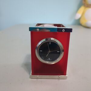 Quartz Desk Clock mini red vintage new